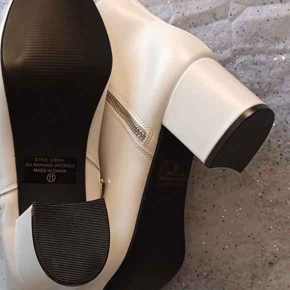 Elegant White PU Ankle Boots, Design By ILLUDE, Brand New Size 11, - Picture 3 of 4